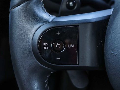 Used 2023 MINI Cooper Clubman S FWD image 31
