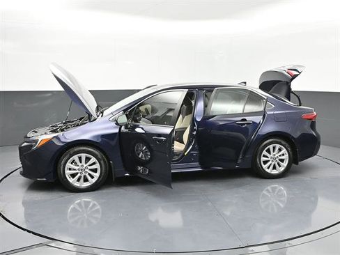 Certified 2024 Toyota Corolla XLE image 48