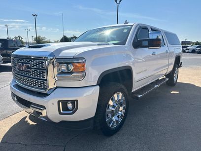 Used 2018 GMC Sierra 2500 Denali w/ Duramax Plus Package