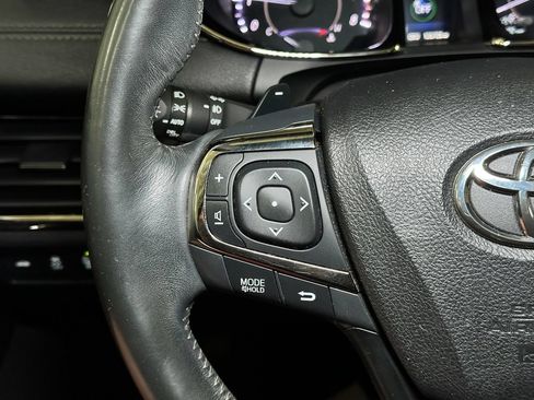 Used 2014 Toyota Avalon XLE Touring FWD image 31