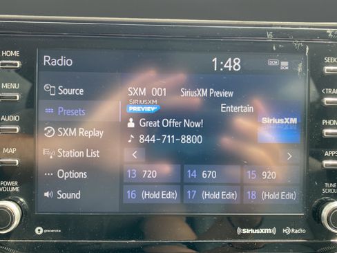 Used 2021 Toyota Highlander XLE FWD image 36