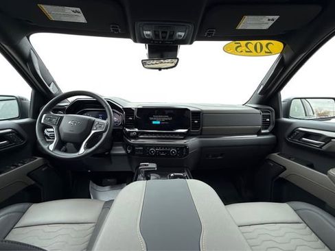 New 2025 Chevrolet Silverado 1500 ZR2 w/ Technology Package AWD/4WD image 22