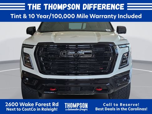 New 2026 GMC Yukon AT4 AWD/4WD image 2