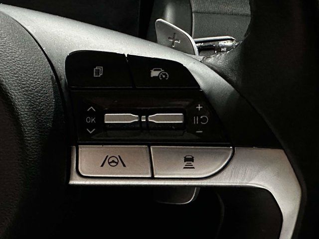 Used 2022 Hyundai Tucson Limited AWD/4WD image 28