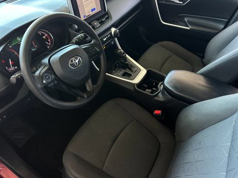 Used 2023 Toyota RAV4 XLE w/ Convenience Package AWD/4WD image 9
