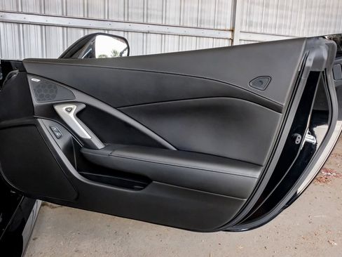 Used 2017 Chevrolet Corvette Grand Sport RWD image 39