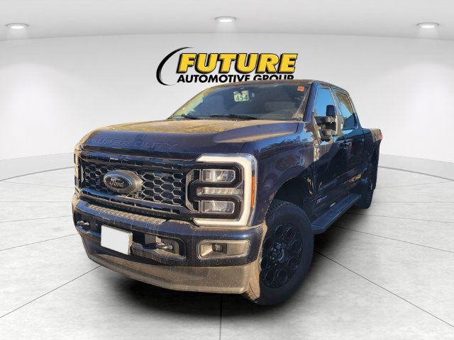 Certified 2025 Ford F350 Lariat w/ Black Appearance Package AWD/4WD image 3