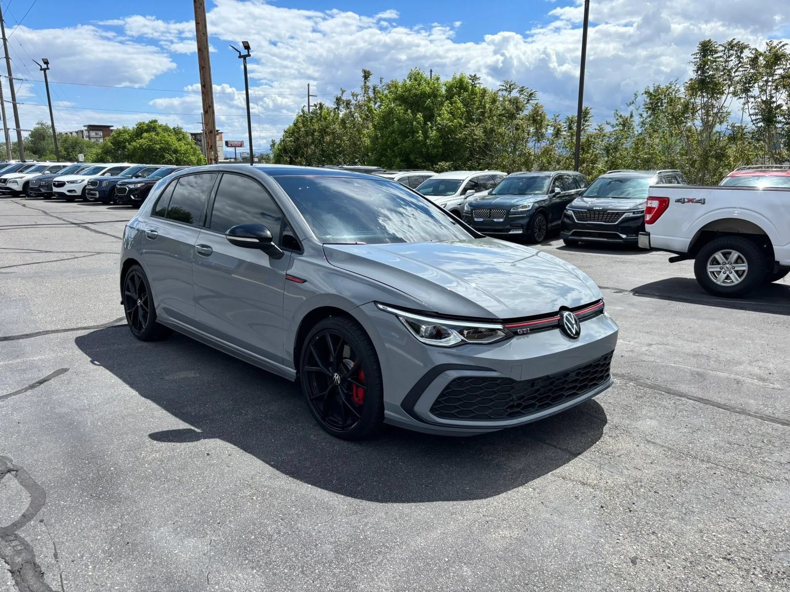 Used 2024 Volkswagen GTI SE FWD image 3