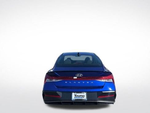 New 2026 Hyundai Elantra SEL Sport Premium FWD image 7
