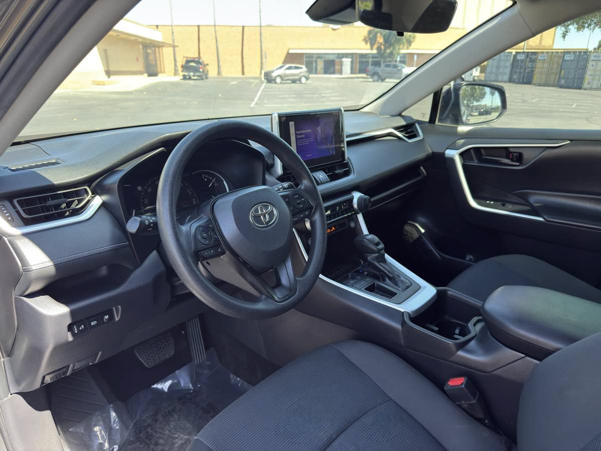 Used 2024 Toyota RAV4 LE FWD image 14