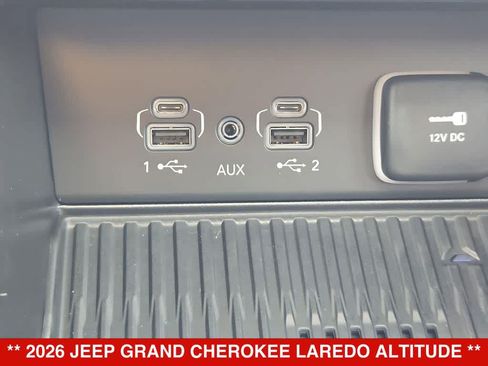 New 2026 Jeep Grand Cherokee Altitude AWD/4WD image 33