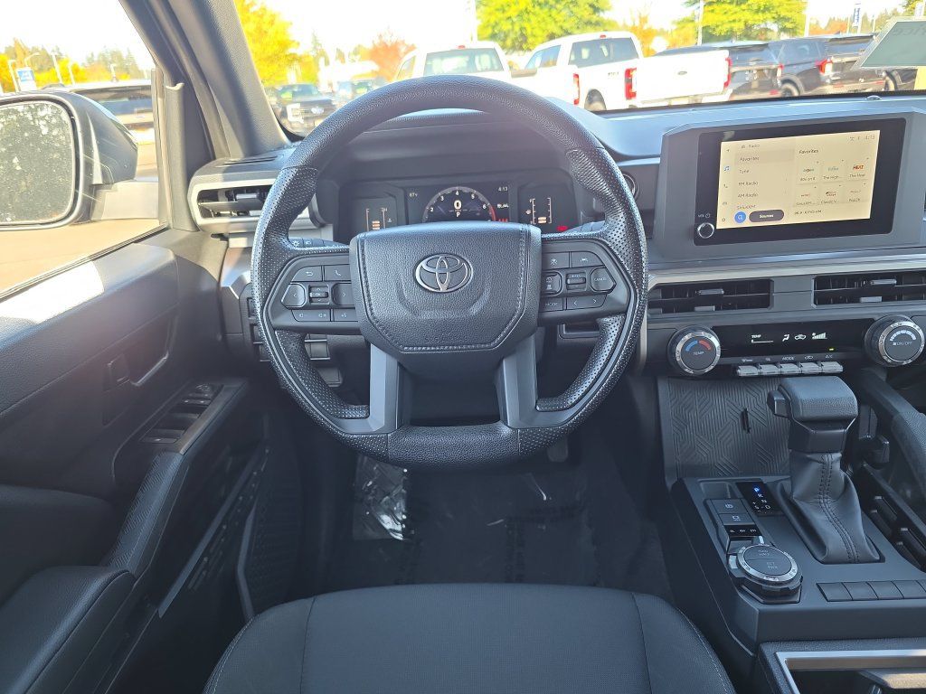 Used 2026 Toyota Tacoma SR5 AWD/4WD image 6