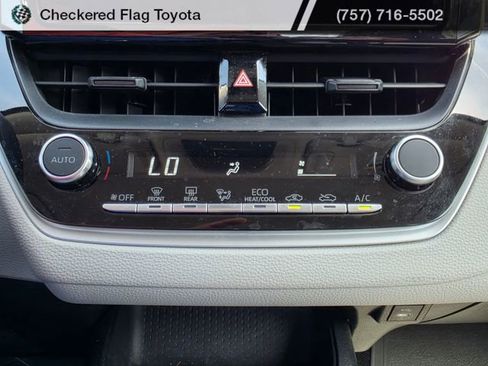 Used 2024 Toyota Corolla LE FWD image 18