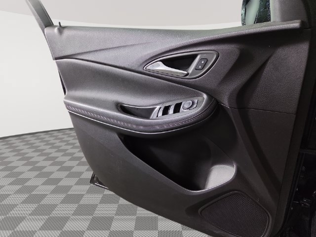 Used 2023 Buick Encore GX Select FWD image 29