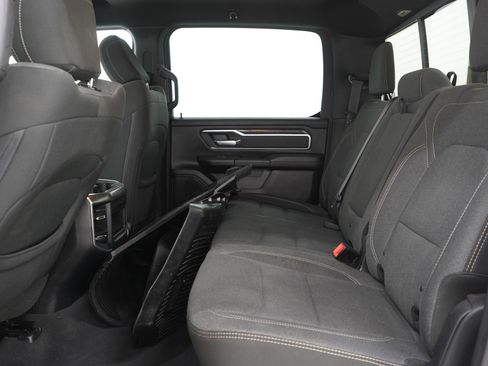 Used 2019 RAM 1500 Big Horn image 19