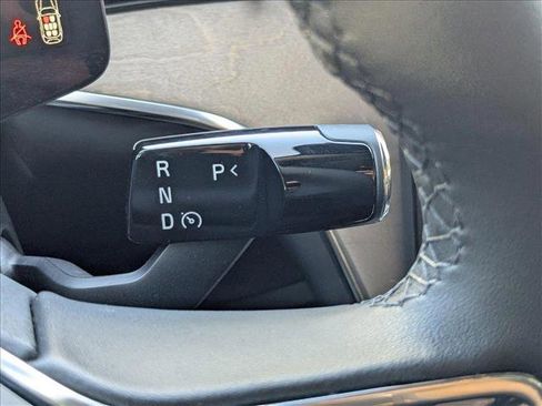 New 2025 Volvo EX90 Ultra image 13