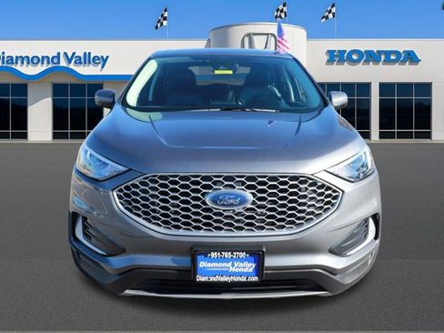 Used 2023 Ford Edge SEL image 2