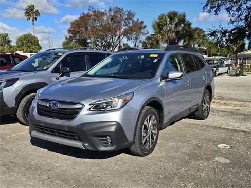 Certified 2022 Subaru Outback Limited image 1