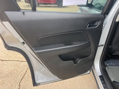 Used 2014 GMC Terrain SLE image 32