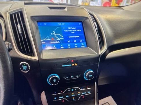 Used 2020 Ford Edge SEL w/ Convenience Package AWD/4WD image 12