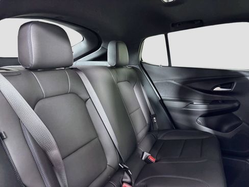 New 2026 Buick Envista Sport Touring w/ Convenience I Package FWD image 25