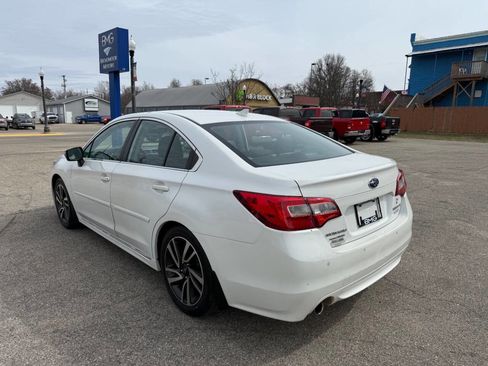 Used 2017 Subaru Legacy 2.5i Sport image 3