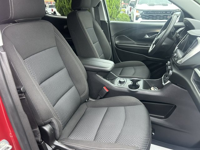 Used 2022 GMC Terrain SLE w/ Driver Convenience Package FWD image 12