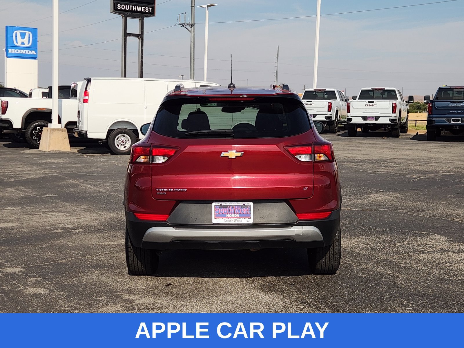 Used 2024 Chevrolet TrailBlazer LT AWD/4WD image 8