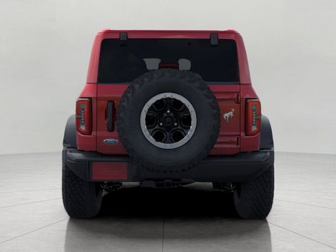 New 2025 Ford Bronco Badlands image 5