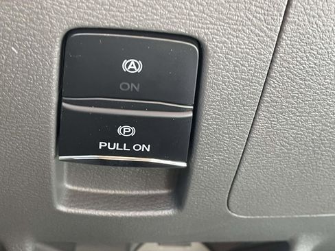 New 2026 Ford Transit 250 148 Medium Roof image 18