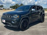 Used 2017 Jeep Grand Cherokee Limited w/ Luxury Group II image 4