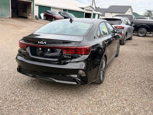 Used 2023 Kia Forte GT-Line w/ GT-Line Technology Package FWD image 2