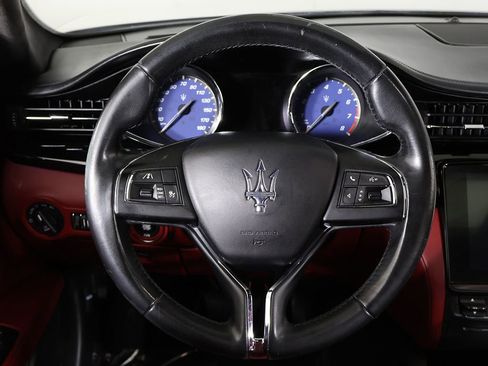 Used 2017 Maserati Quattroporte S GranLusso image 43
