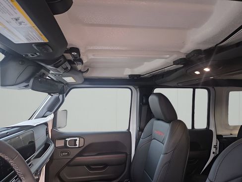 New 2026 Jeep Wrangler Unlimited Rubicon image 20