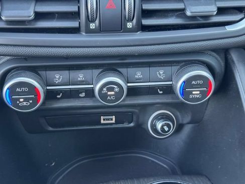 Used 2023 Alfa Romeo Giulia Ti RWD image 38