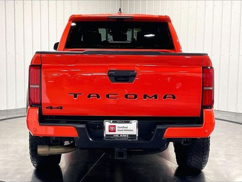 Certified 2024 Toyota Tacoma TRD Off-Road w/ TRD Off Road Premium Package AWD/4WD image 4
