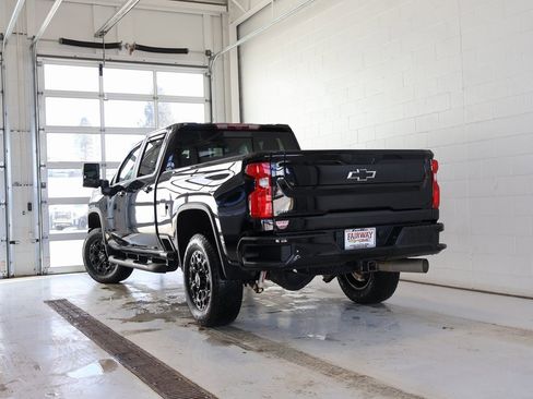 Used 2022 Chevrolet Silverado 3500 LTZ w/ LTZ Plus Package image 47