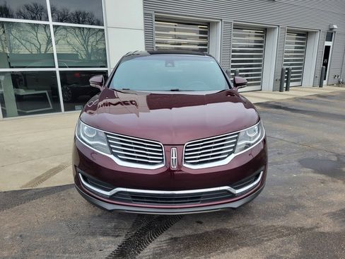 Used 2017 Lincoln MKX Reserve w/ Lincoln MKX Climate Package image 9