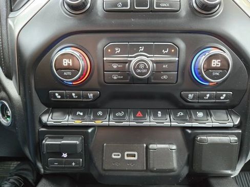 Used 2019 Chevrolet Silverado 1500 LTZ w/ LTZ Plus Package image 28