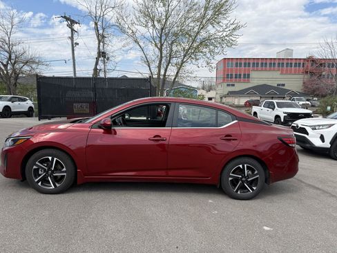 Used 2024 Nissan Sentra SV w/ All-Weather Package image 6