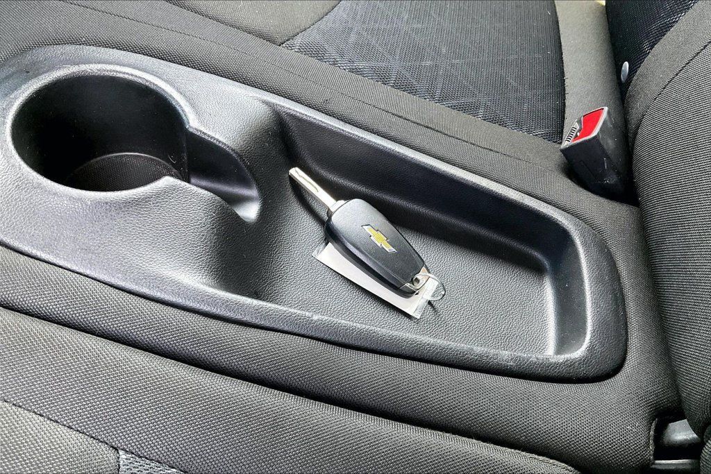 Used 2021 Chevrolet Spark LT FWD image 14