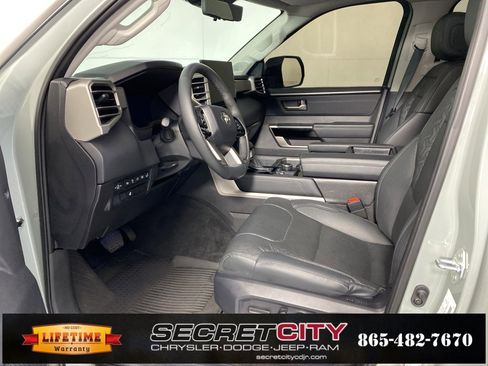 Used 2024 Toyota Tundra Limited image 11