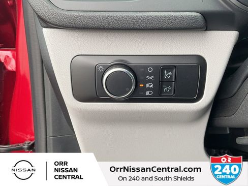 Used 2025 Ford Escape Active FWD image 18