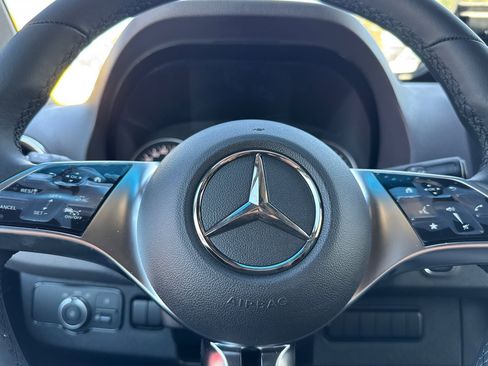 New 2025 Mercedes-Benz Sprinter 2500 image 25