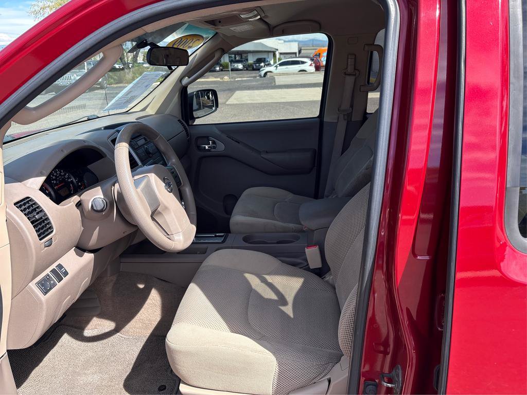Used 2009 Nissan Frontier SE w/ SE Value Truck Pkg RWD image 20