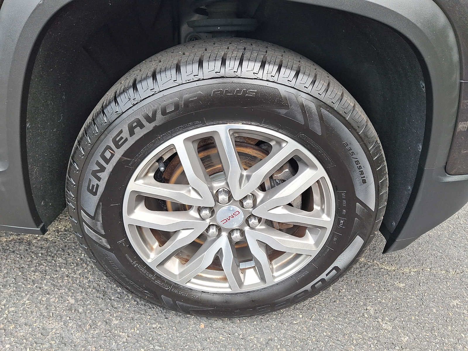 Used 2019 GMC Acadia SLE AWD/4WD image 8
