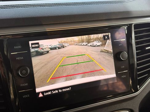 Used 2019 Volkswagen Atlas SEL image 39