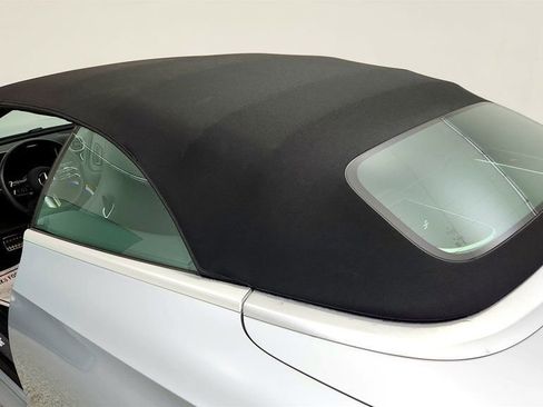 Used 2025 Mercedes-Benz CLE 300 4MATIC Cabriolet image 10