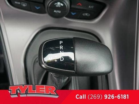 Used 2023 Dodge Challenger SXT RWD image 28
