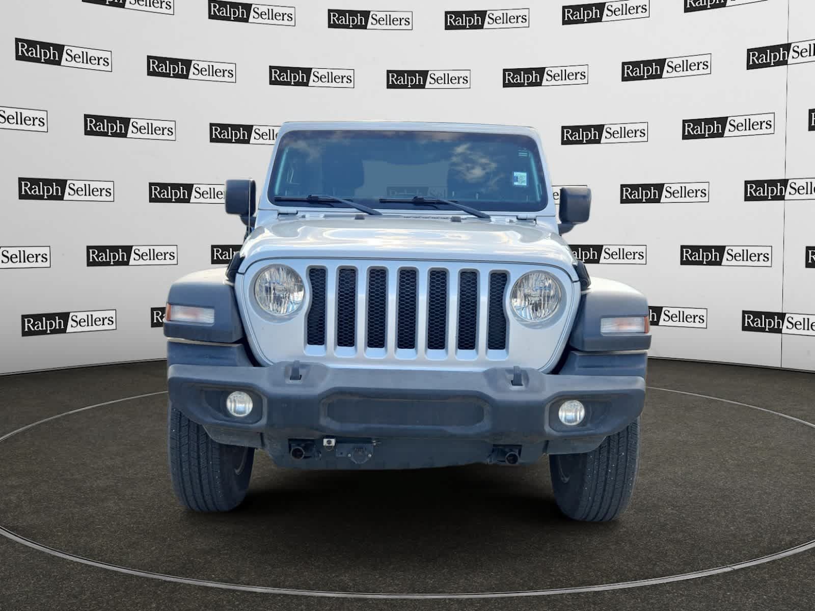 Used 2023 Jeep Wrangler Sport AWD/4WD image 8